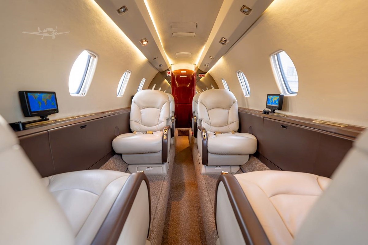1999 CESSNA CITATION EXCEL — photo 2